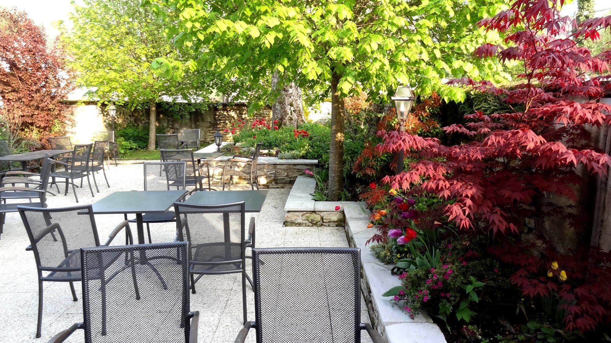 Logis Hotel Calisola Besancon - Soiree Etape Chalezeule Exterior foto