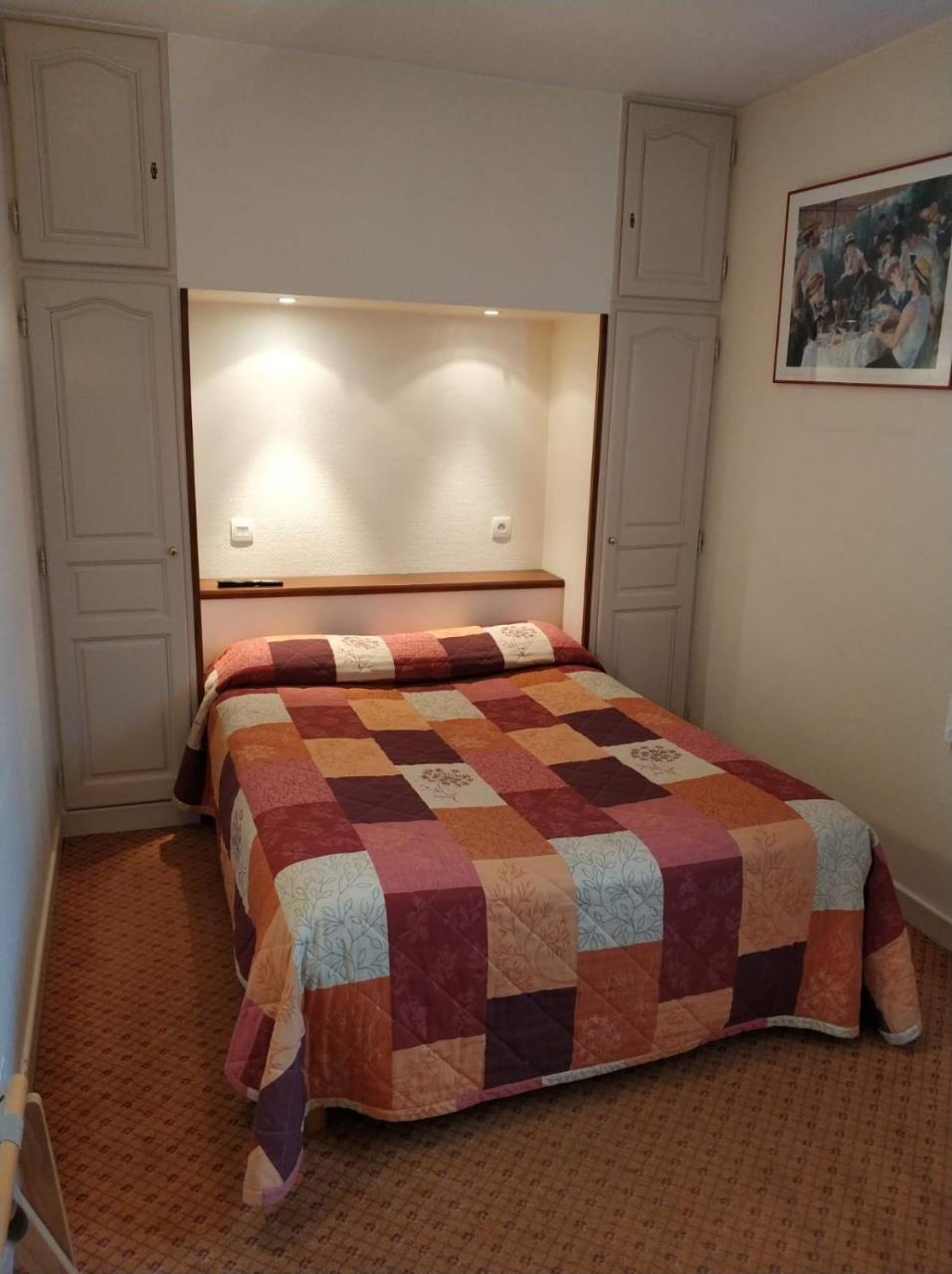 Logis Hotel Calisola Besancon - Soiree Etape Chalezeule Exterior foto